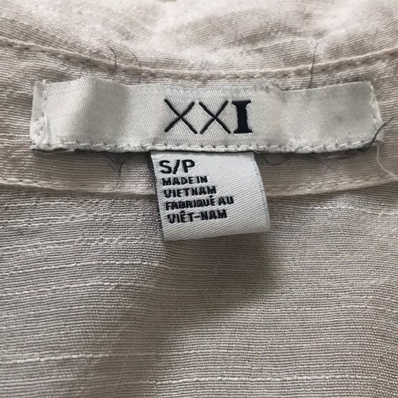 Linen Button Down - Picture 2 of 2